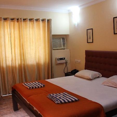 Palm Resort Calangute Extérieur photo