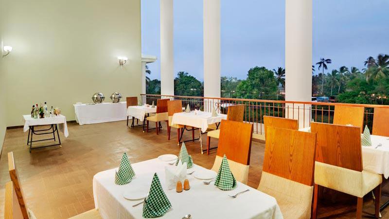 Palm Resort Calangute Extérieur photo