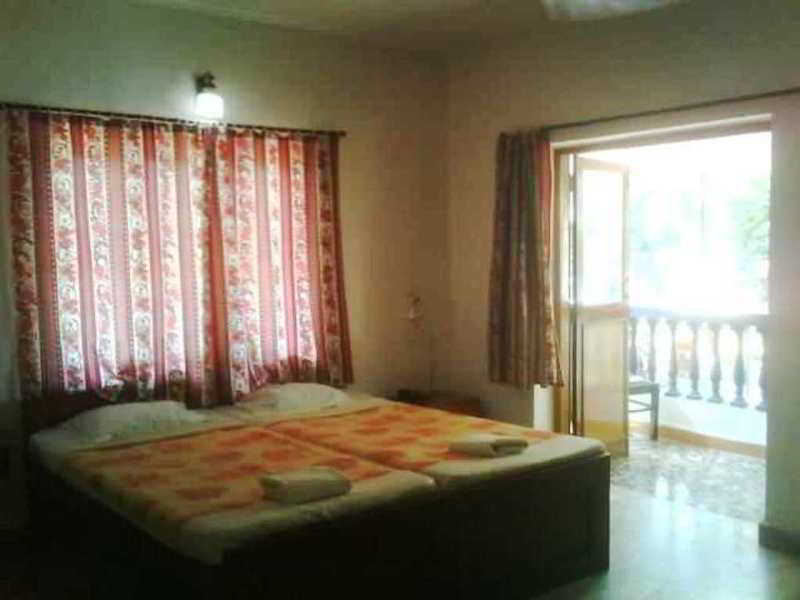 Palm Resort Calangute Extérieur photo