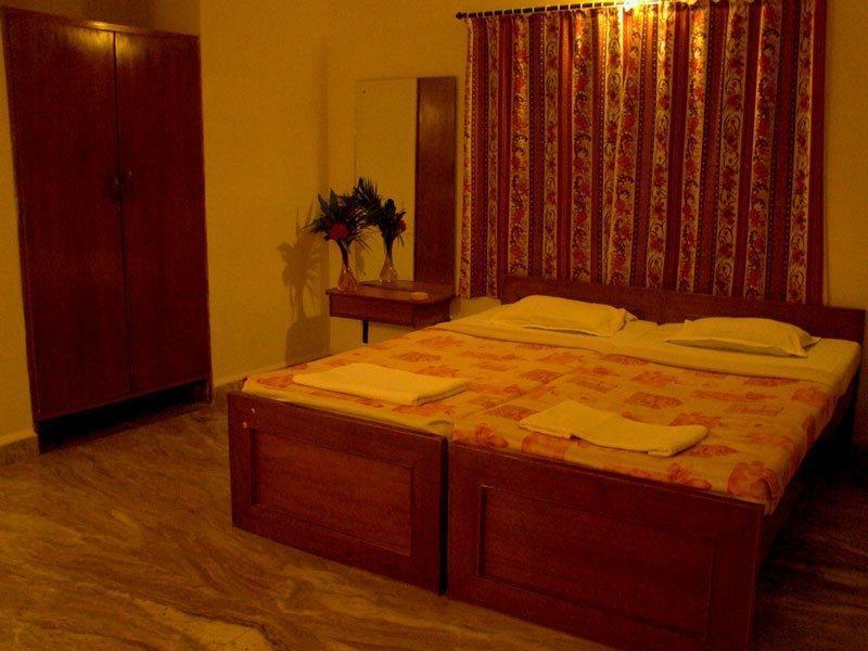 Palm Resort Calangute Extérieur photo