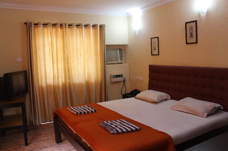 Palm Resort Calangute Extérieur photo